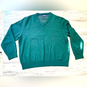 Stunning Green Wool Blend Sweater